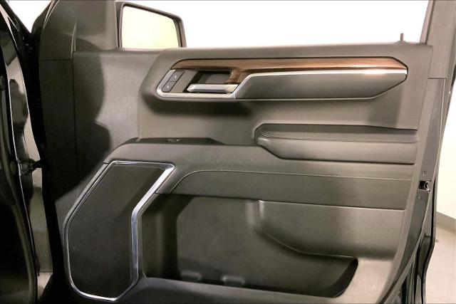 2024 Chevrolet Silverado 1500 Vehicle Photo in KANSAS CITY, MO 64114-4502
