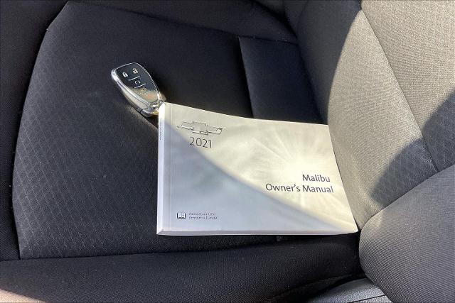 2021 Chevrolet Malibu Vehicle Photo in INDEPENDENCE, MO 64055-1314