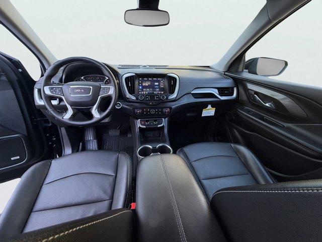 2024 GMC Terrain Vehicle Photo in LEOMINSTER, MA 01453-2952