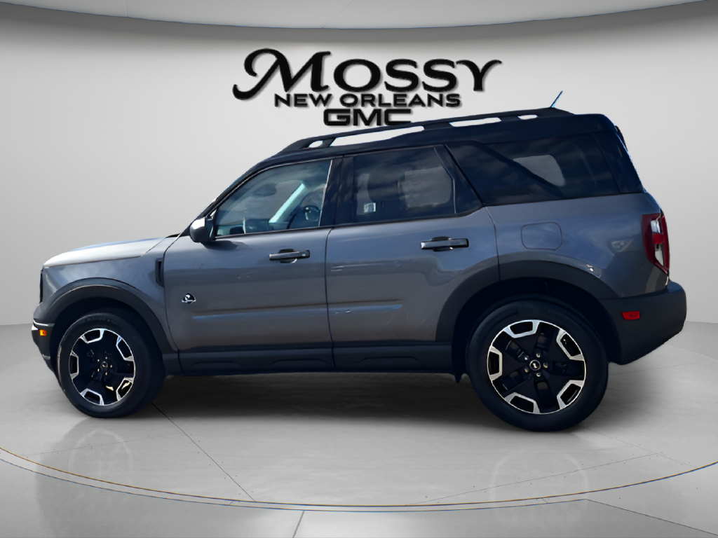 2023 Ford Bronco Sport photo 6 of 32