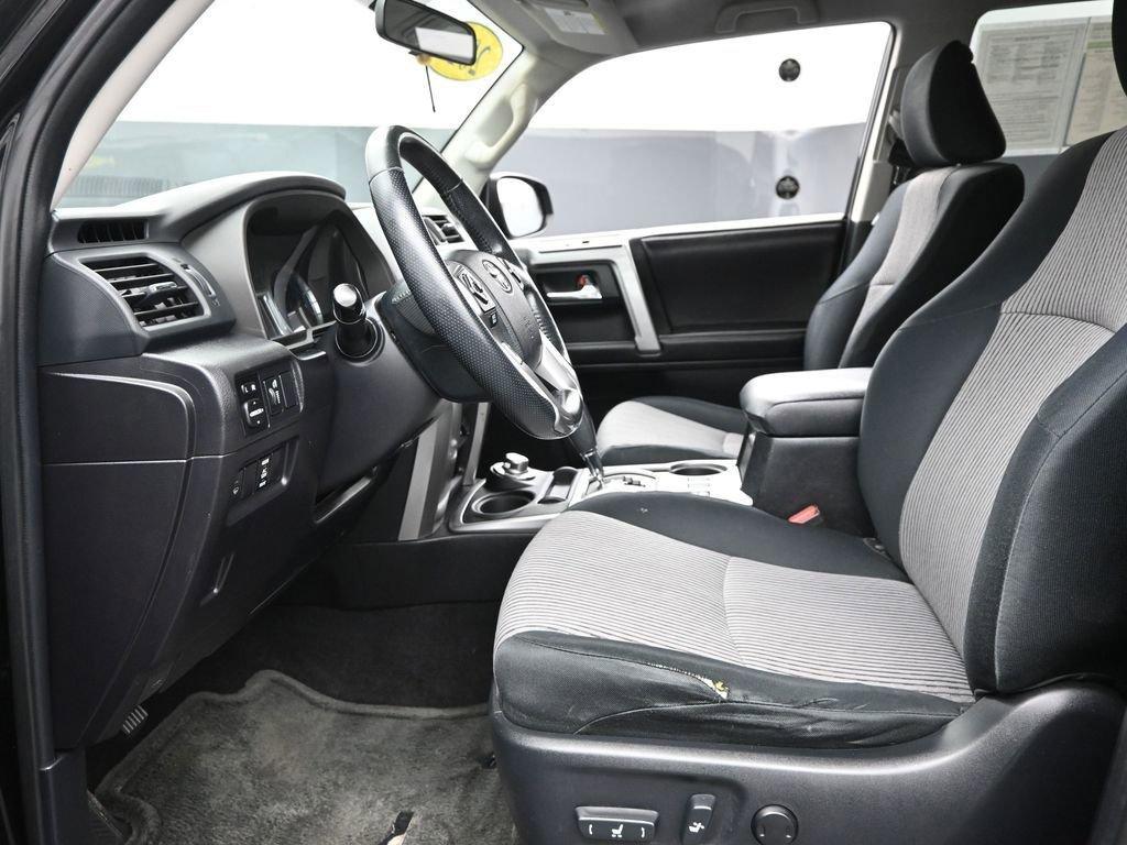 2014 Toyota 4Runner Vehicle Photo in Cedar Rapids, IA 52402