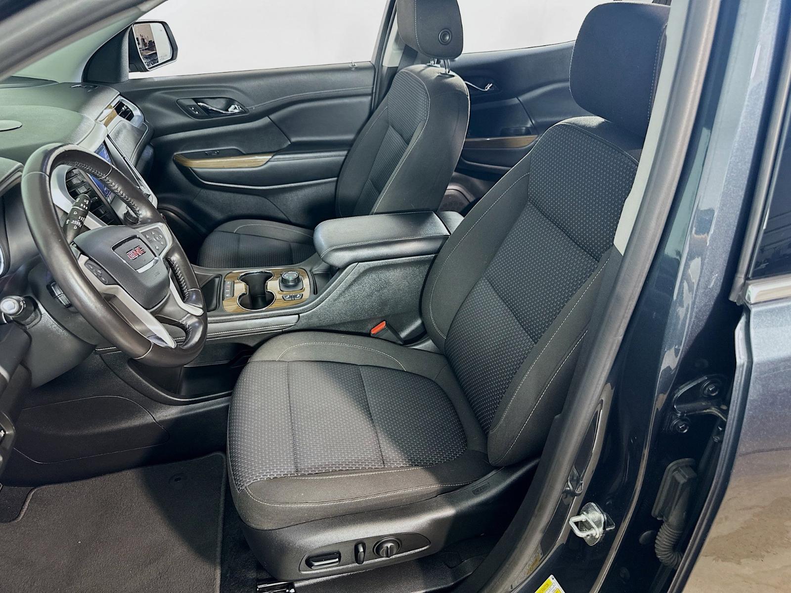 2020 GMC Acadia Vehicle Photo in Langhorne, PA 19047