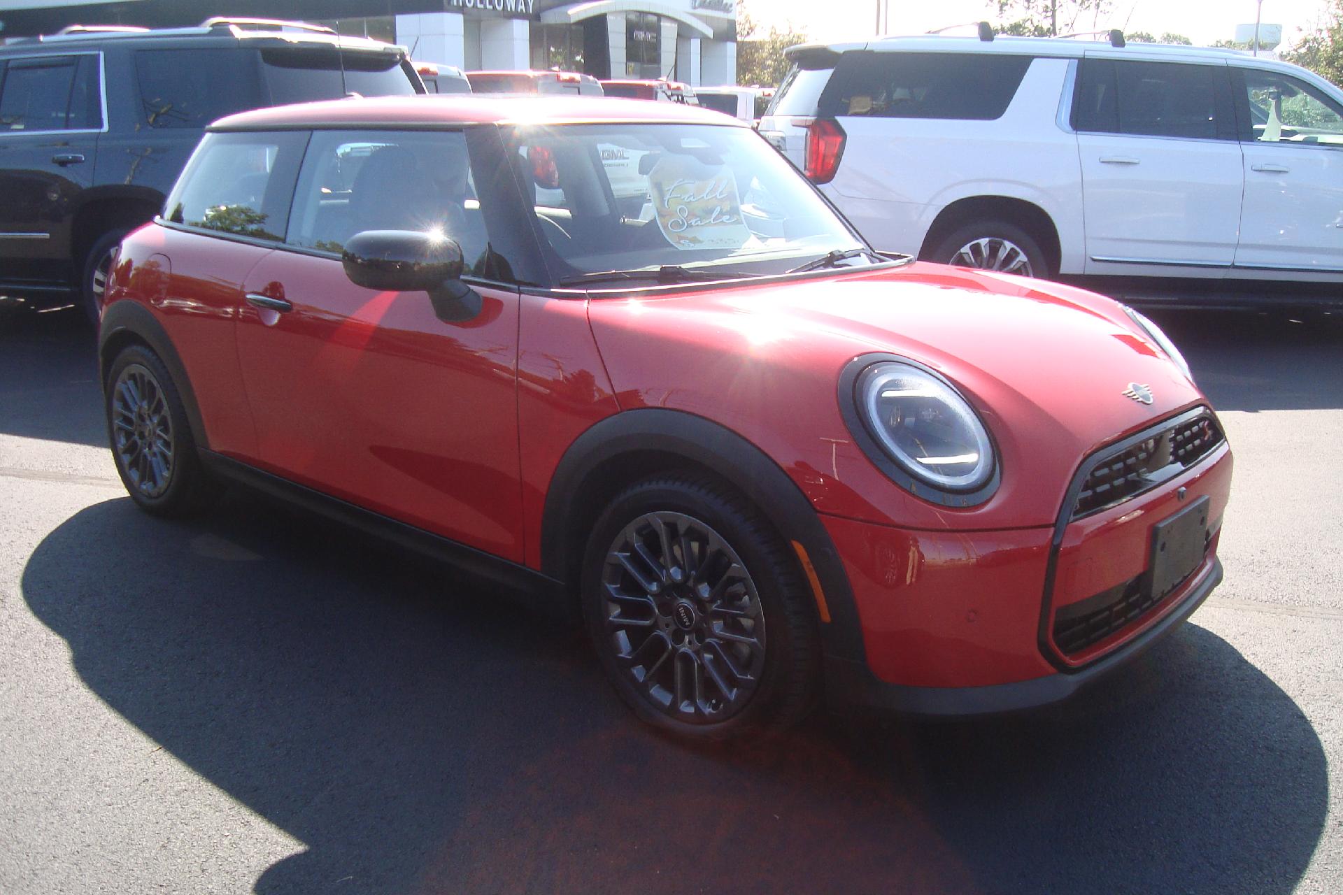 2025 MINI Cooper S Hardtop 2 Door Vehicle Photo in PORTSMOUTH, NH 03801-4196