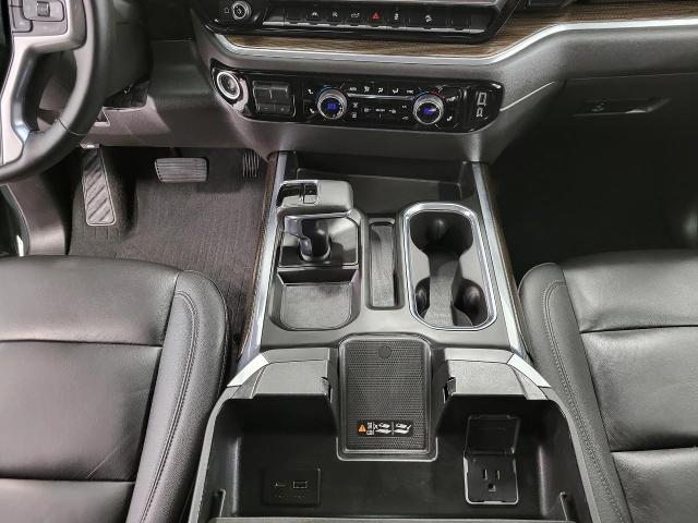 2025 Chevrolet Silverado 1500 Vehicle Photo in NEENAH, WI 54956-2243