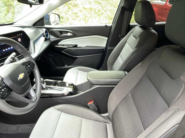 2024 Chevrolet Trax Vehicle Photo in PITTSBURGH, PA 15226-1209