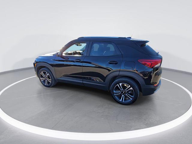 2024 Chevrolet Trailblazer Vehicle Photo in Pleasant Hills, PA 15236