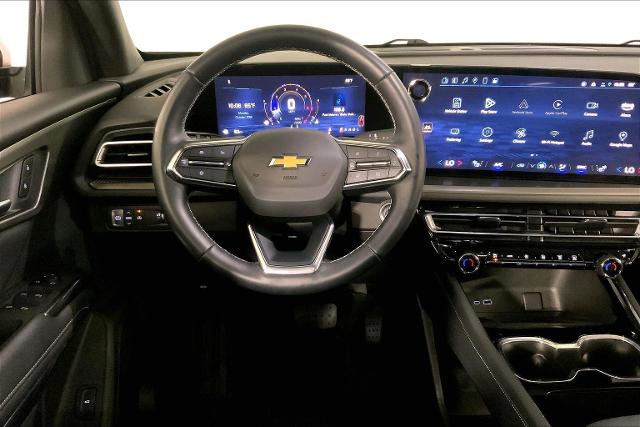 2025 Chevrolet Traverse Vehicle Photo in KANSAS CITY, MO 64114-4502