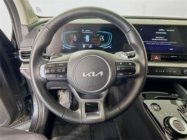 2025 Kia Sportage Hybrid Vehicle Photo in Everett, WA 98204