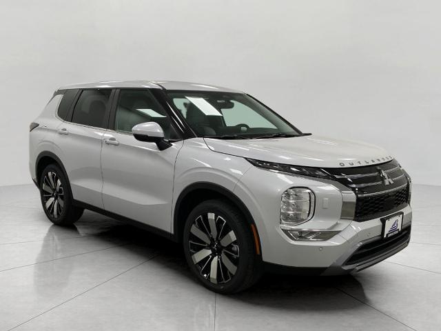 2026 Mitsubishi Outlander Vehicle Photo in Neenah, WI 54956