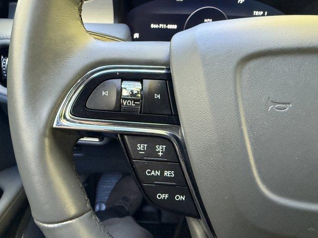 2023 Lincoln Nautilus Vehicle Photo in LEOMINSTER, MA 01453-2952