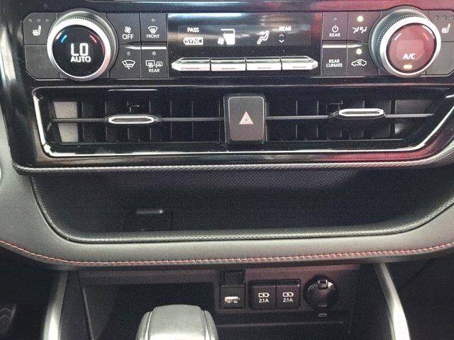 2021 Toyota Highlander Vehicle Photo in Decatur, TX 76234