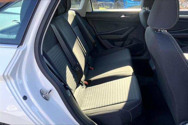 2024 Volkswagen Jetta Vehicle Photo in KANSAS CITY, MO 64114-4502