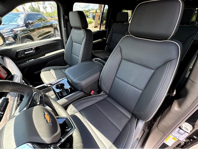 2025 Chevrolet Suburban Vehicle Photo in BEAUFORT, SC 29906-4218