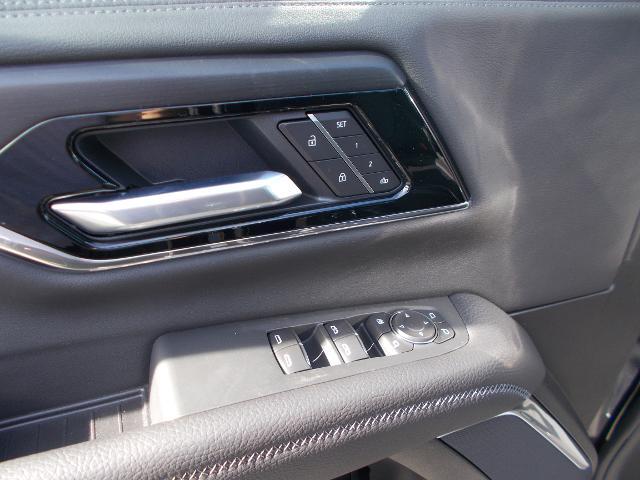 2026 GMC Yukon Vehicle Photo in LOWELL, MA 01852-4336