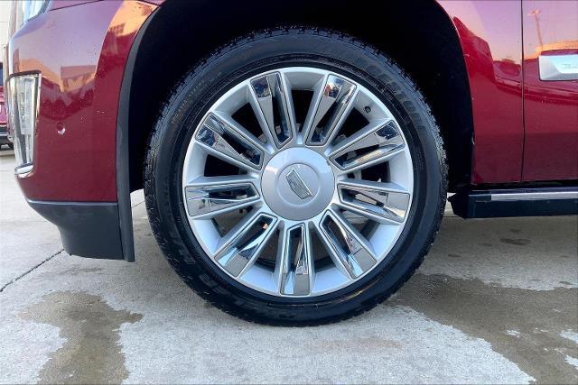 2019 Cadillac Escalade Vehicle Photo in TOPEKA, KS 66609-0000