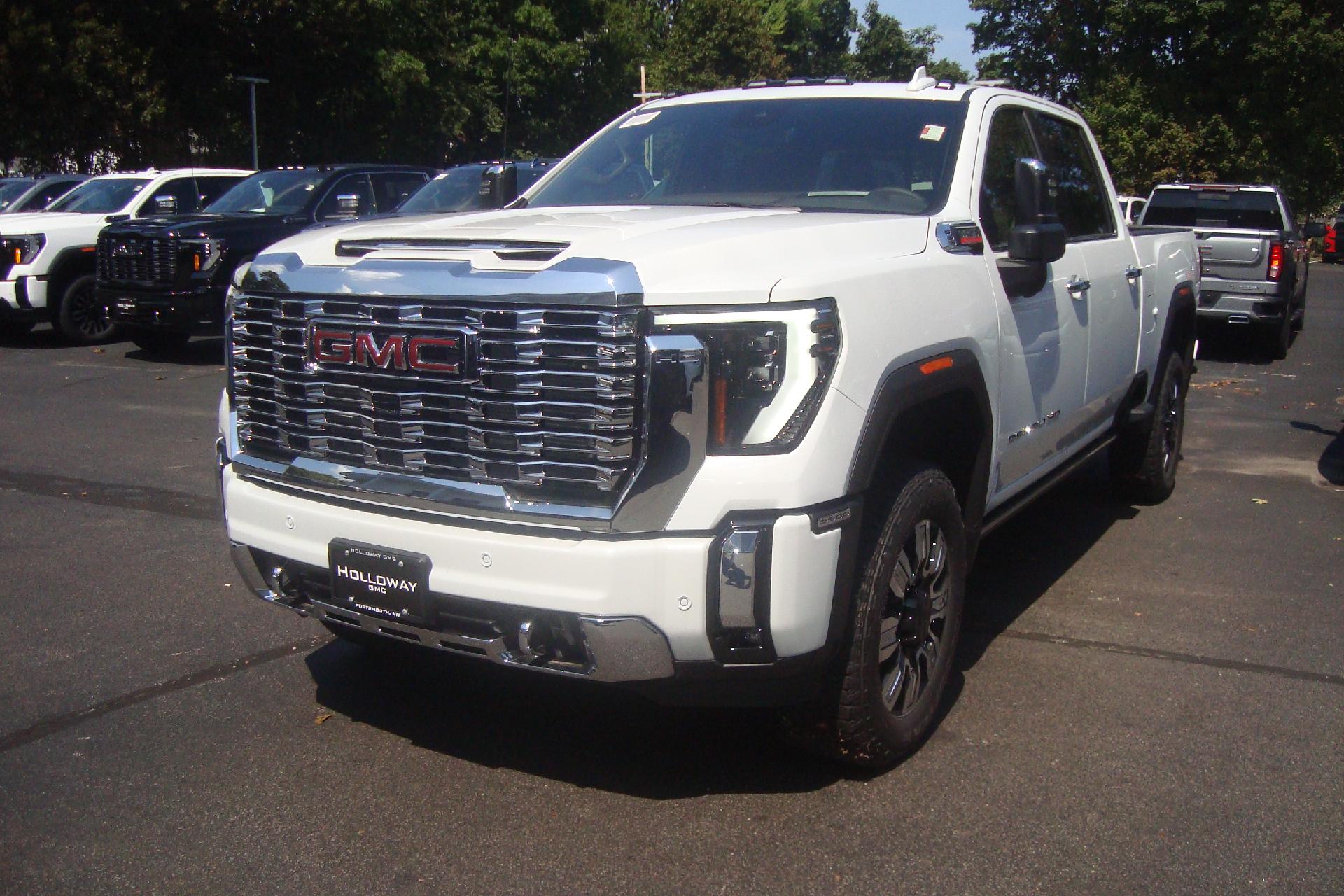 2026 GMC Sierra 2500 HD Vehicle Photo in PORTSMOUTH, NH 03801-4196