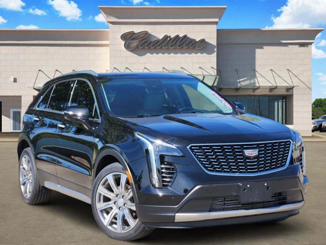 2023 Cadillac XT4 Vehicle Photo in DENTON, TX 76210-9321