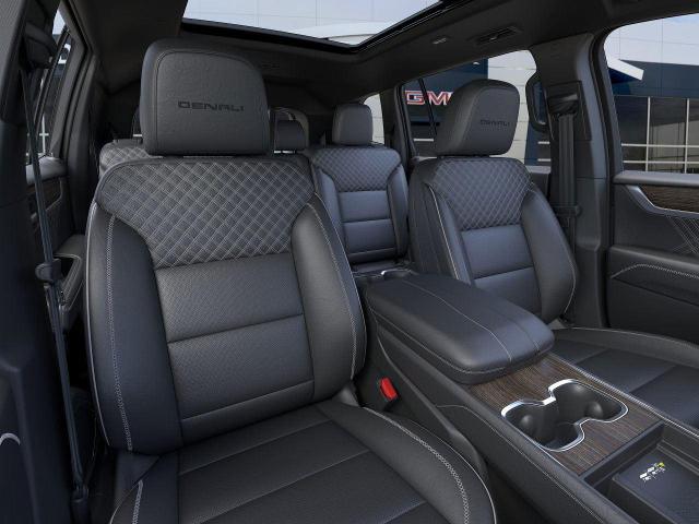 2025 GMC Acadia Vehicle Photo in TOPEKA, KS 66609-0000