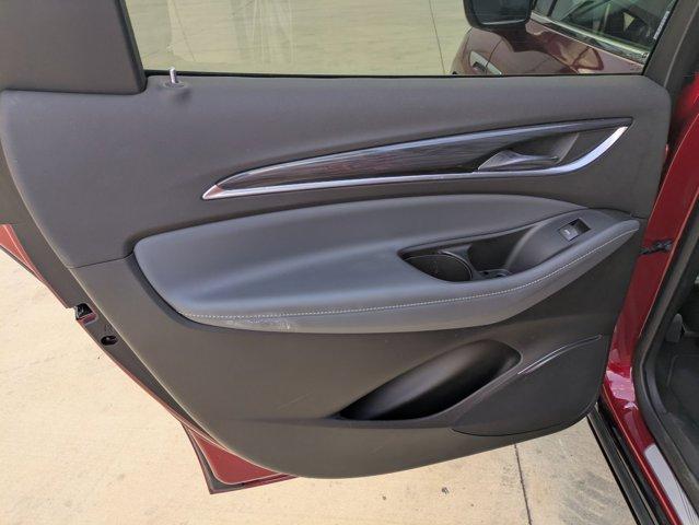 2024 Buick Enclave Vehicle Photo in SELMA, TX 78154-1459