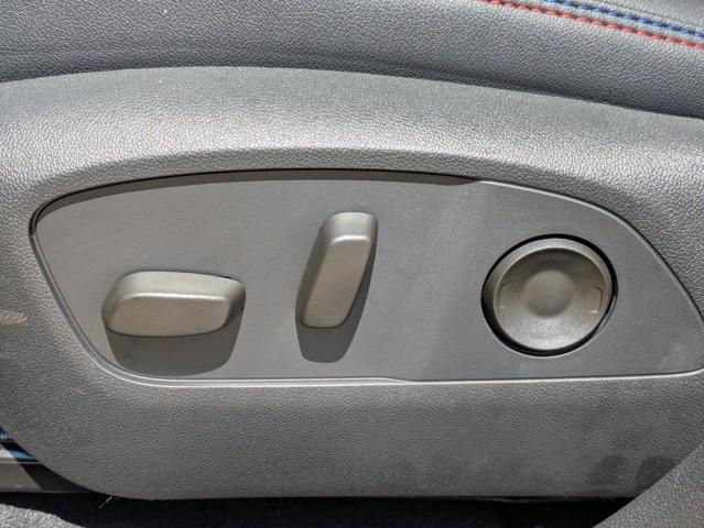 2025 Chevrolet Equinox EV Vehicle Photo in BRUNSWICK, GA 31525-1881