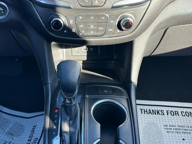 2024 Chevrolet Equinox Vehicle Photo in COLUMBIA, MO 65203-3903