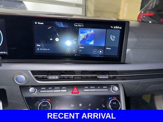 2024 Hyundai SONATA Vehicle Photo in Merrillville, IN 46410