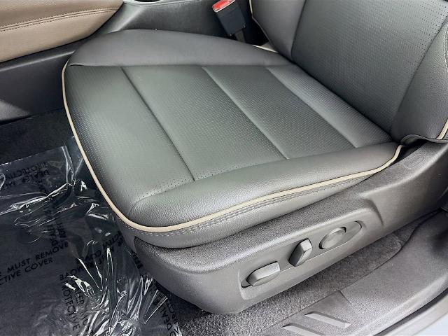 2026 GMC Canyon Vehicle Photo in PUYALLUP, WA 98371-4149