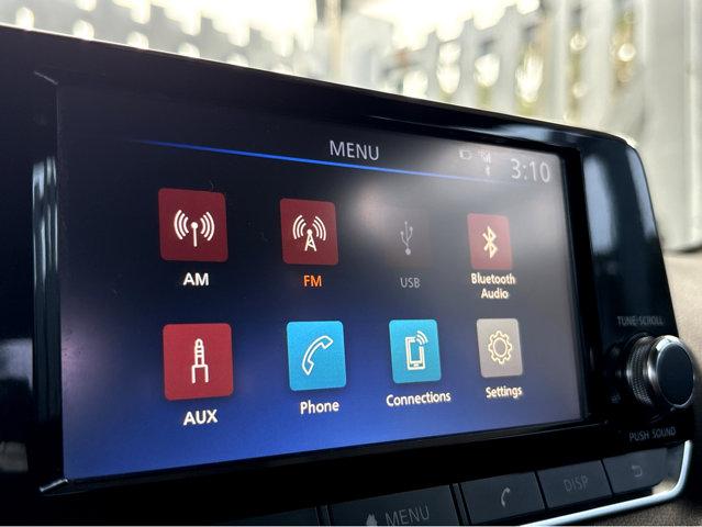 2024 Nissan Sentra Vehicle Photo in Savannah, GA 31419