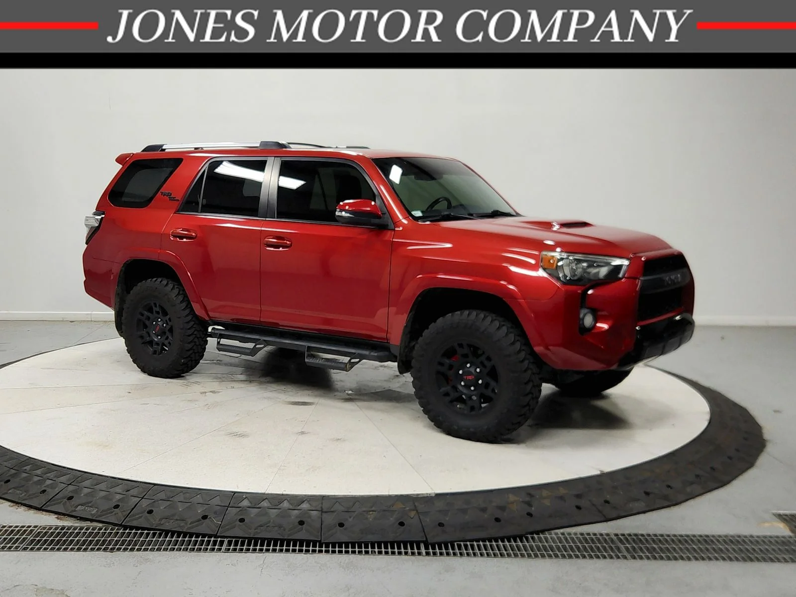 2018 Toyota 4Runner Vehicle Photo in Savannah, TN 38372