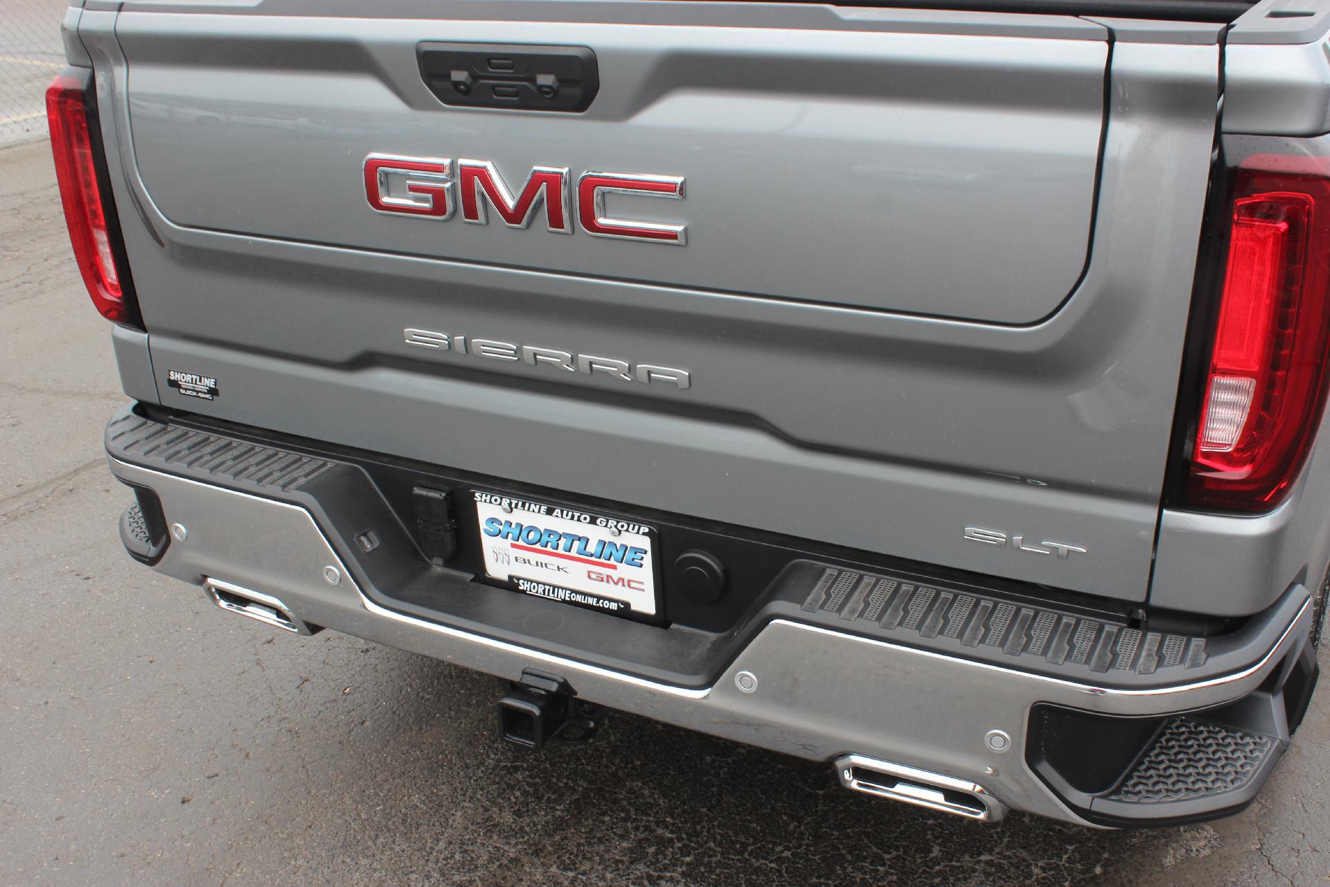 2025 GMC Sierra 1500 Vehicle Photo in AURORA, CO 80012-4011