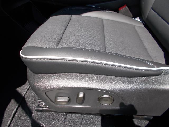 2026 Buick Enclave Vehicle Photo in LOWELL, MA 01852-4336