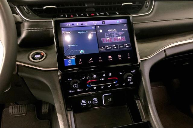 2024 Jeep Grand Cherokee L Vehicle Photo in INDEPENDENCE, MO 64055-1314