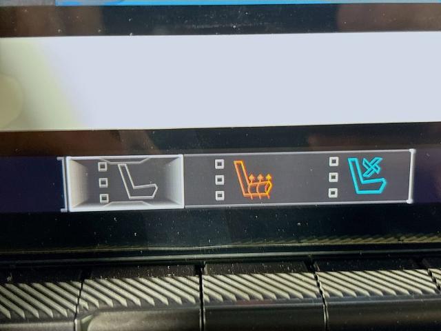 2025 GMC HUMMER EV SUV Vehicle Photo in PUYALLUP, WA 98371-4149