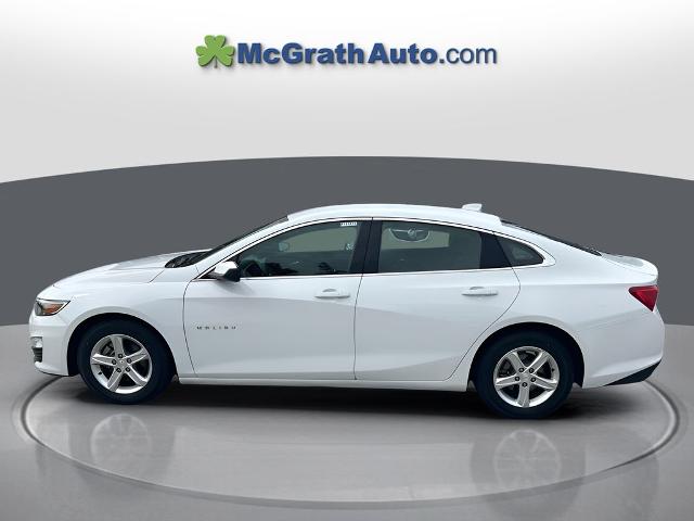 2023 Chevrolet Malibu Vehicle Photo in Cedar Rapids, IA 52402