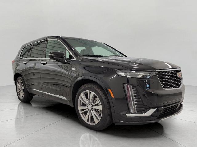 2025 Cadillac XT6 Vehicle Photo in NEENAH, WI 54956-2243