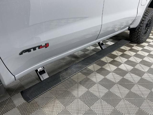 2025 GMC Sierra 1500 Vehicle Photo in GILBERT, AZ 85297-0402