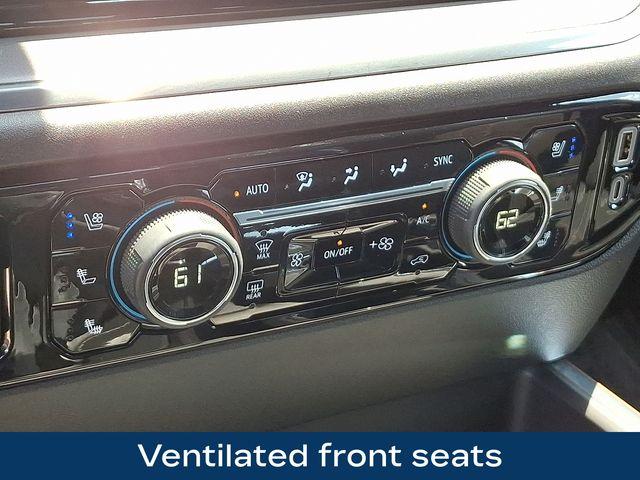2024 Chevrolet Silverado 1500 Vehicle Photo in DANBURY, CT 06810-5034