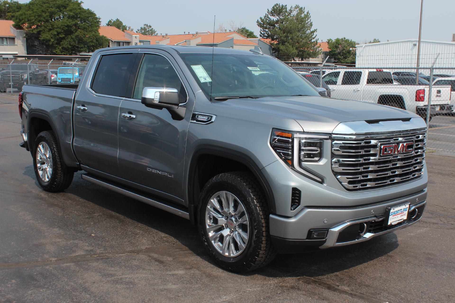 2025 GMC Sierra 1500 Vehicle Photo in AURORA, CO 80012-4011