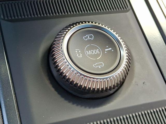 2025 GMC HUMMER EV SUV Vehicle Photo in DANBURY, CT 06810-5034