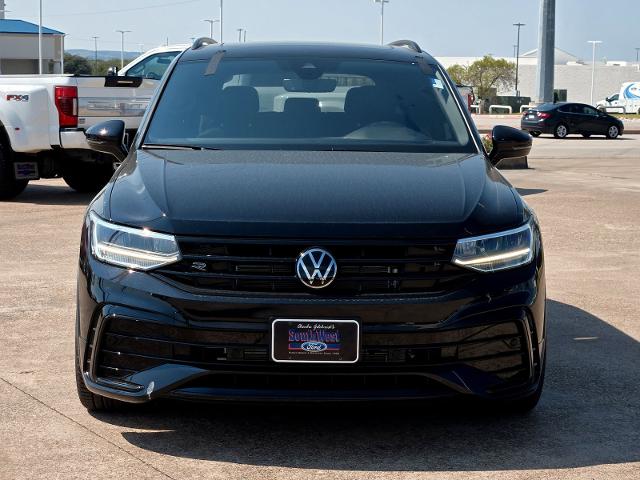 2024 Volkswagen Tiguan Vehicle Photo in Weatherford, TX 76087