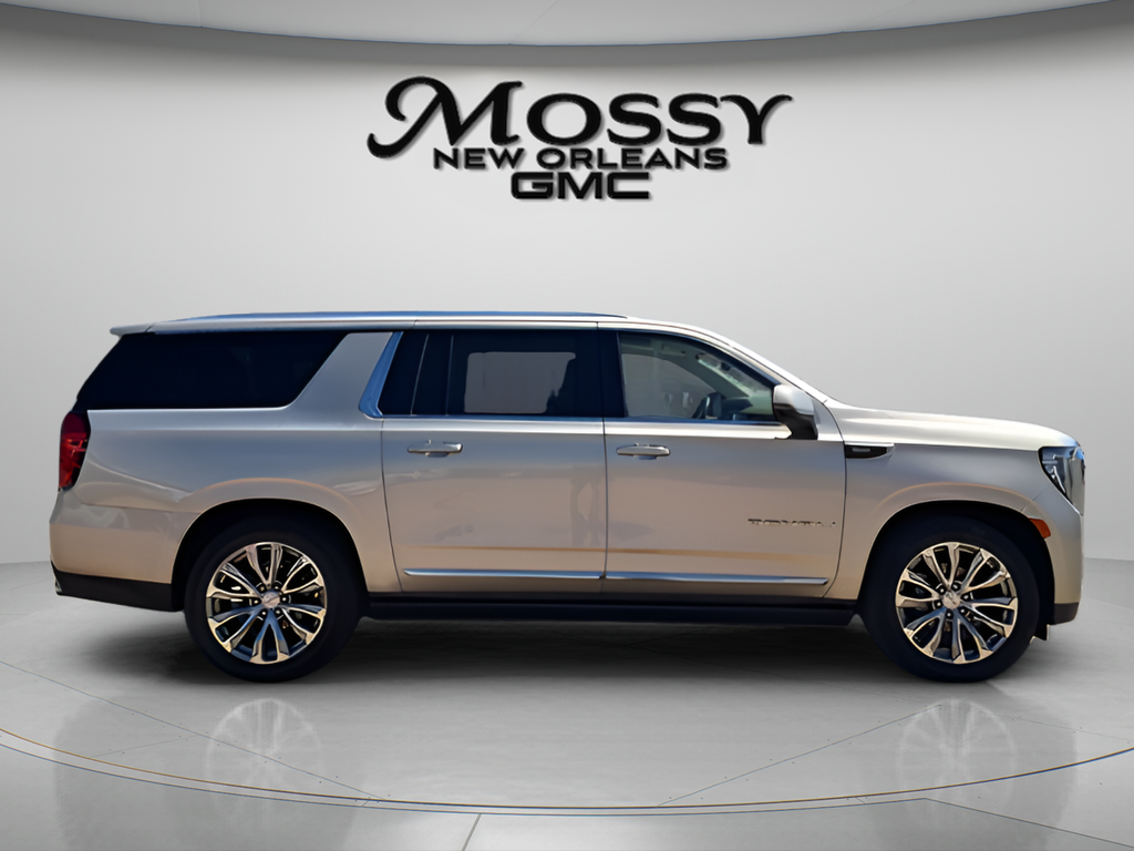 2021 GMC Yukon XL Denali - 3