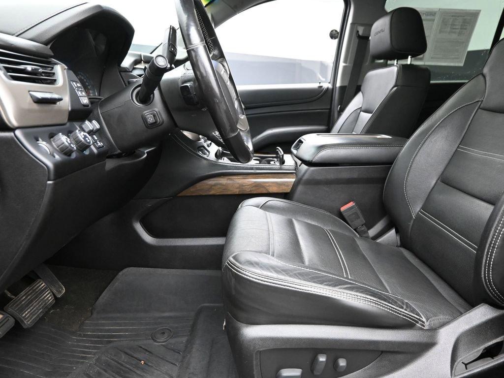 2018 GMC Yukon XL Vehicle Photo in Cedar Rapids, IA 52402