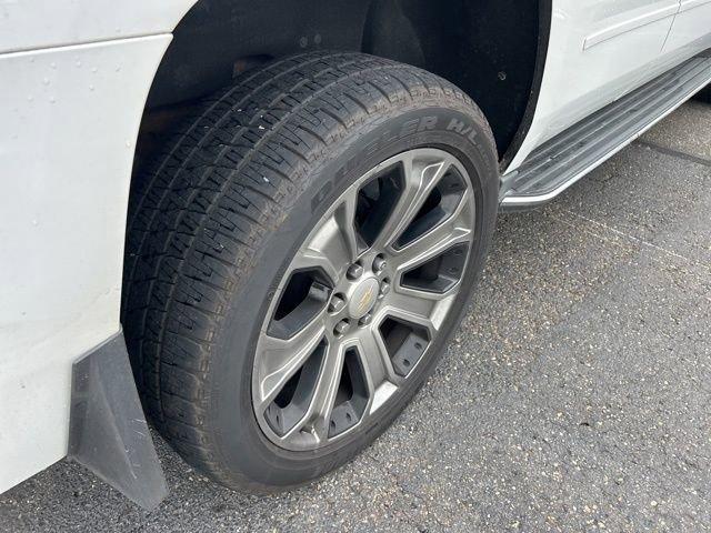 2017 Chevrolet Tahoe Vehicle Photo in SAINT CLAIRSVILLE, OH 43950-8512