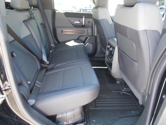 2025 GMC HUMMER EV Pickup Vehicle Photo in LOWELL, MA 01852-4336