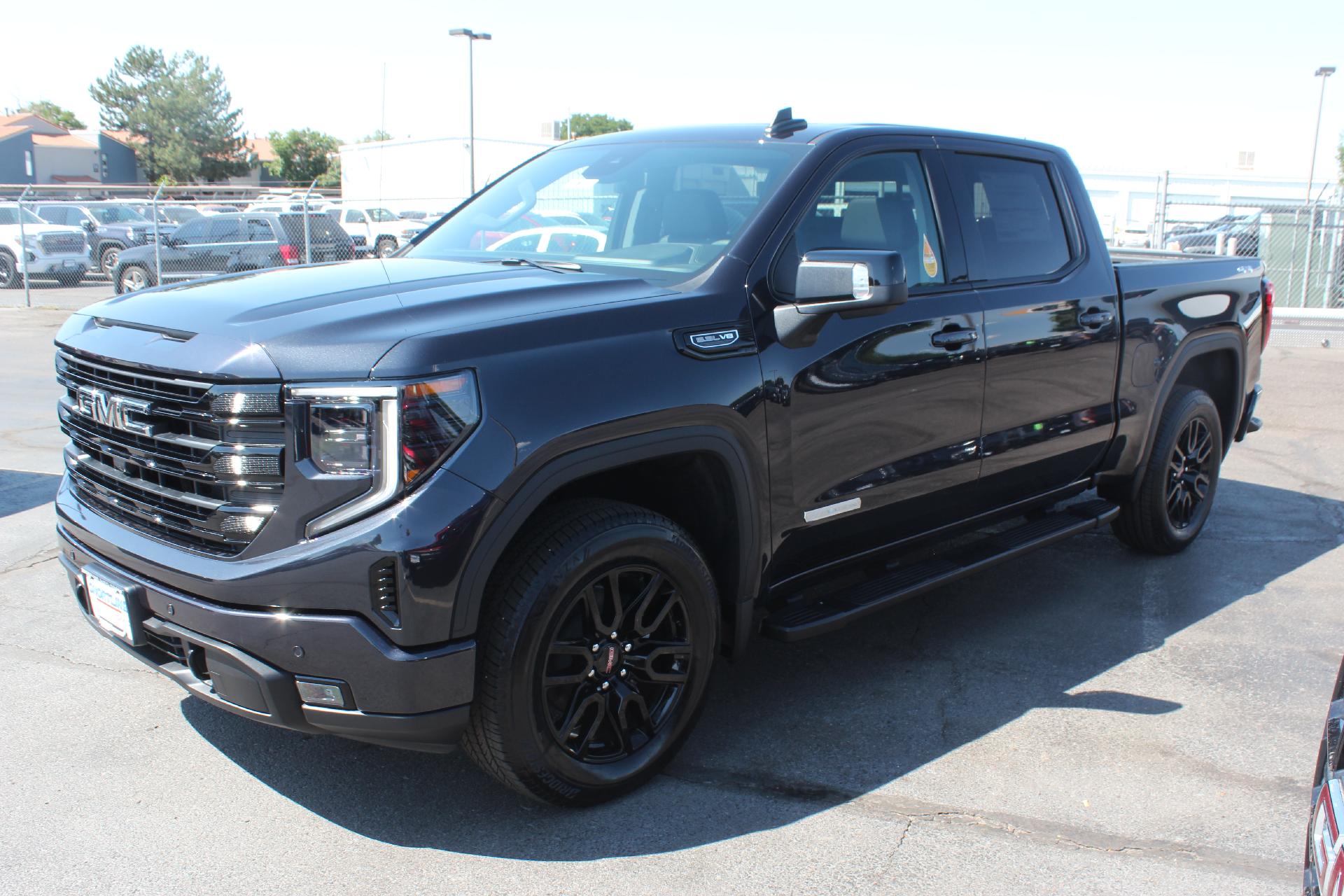 2026 GMC Sierra 1500 Vehicle Photo in AURORA, CO 80012-4011