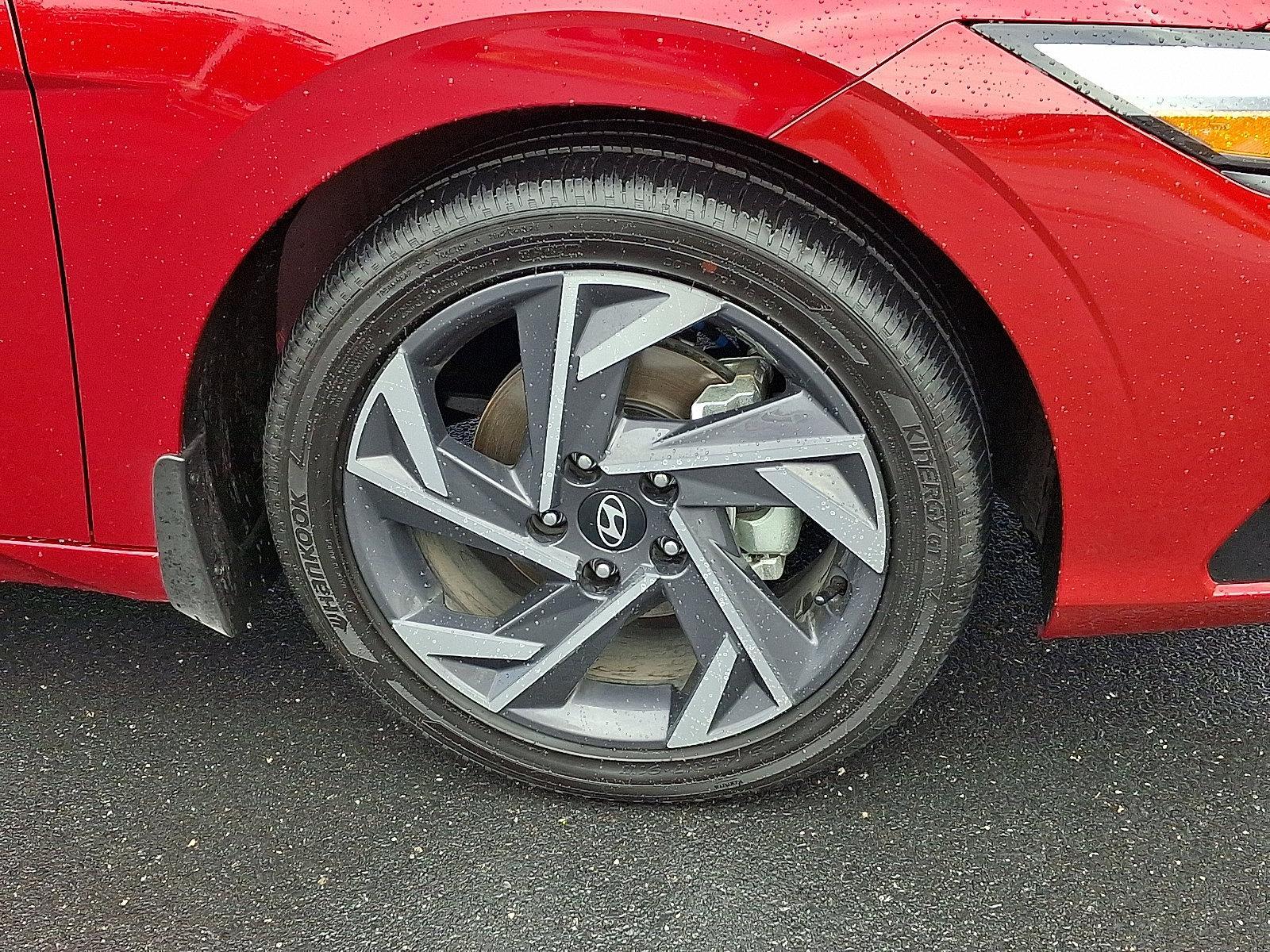 2025 Hyundai ELANTRA Hybrid Vehicle Photo in Harrisburg, PA 17111