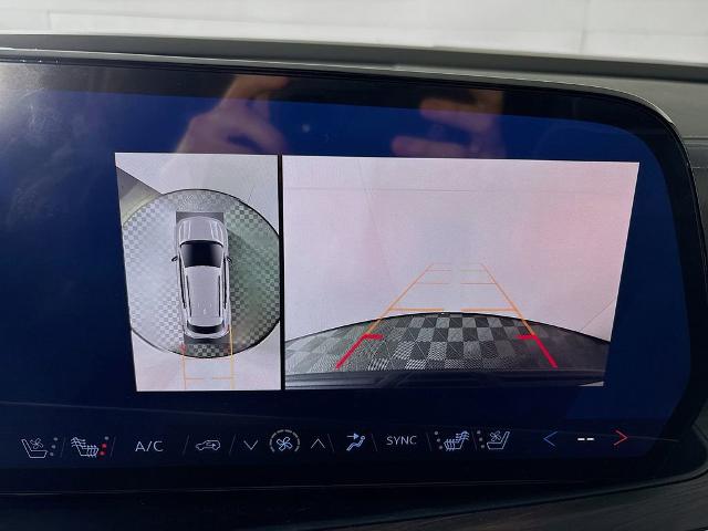 2025 Chevrolet Suburban Vehicle Photo in PUYALLUP, WA 98371-4149