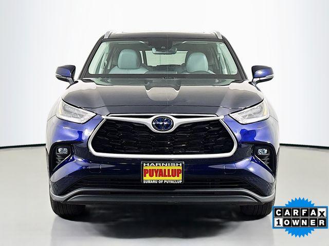 2021 Toyota Highlander Vehicle Photo in Puyallup, WA 98371