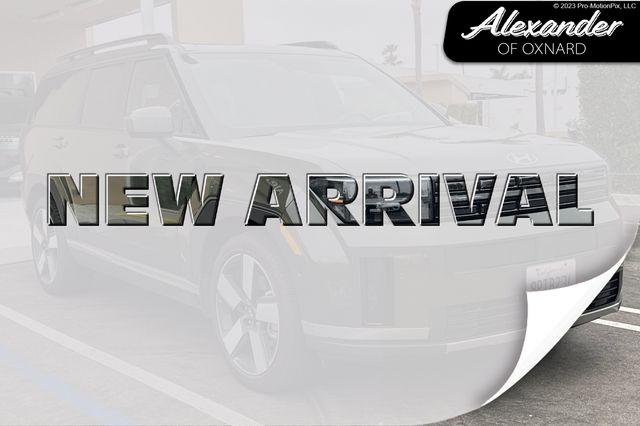 2025 Hyundai Santa Fe Limited Hybrid AWD's photo
