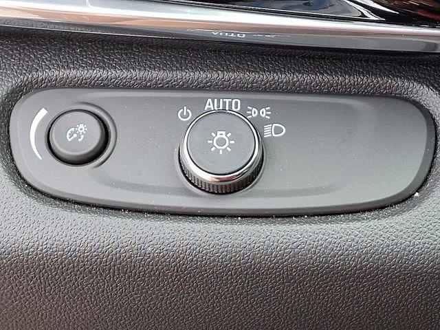2024 Buick Envista Vehicle Photo in DANBURY, CT 06810-5034